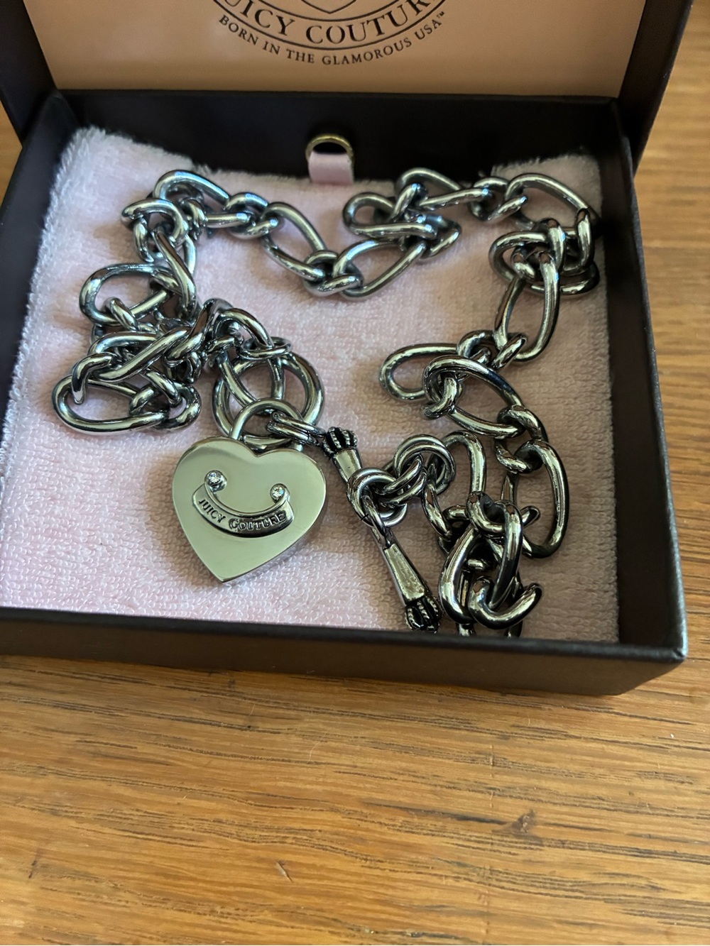 NWT Juicy Couture Gunmetal Heart Toggle Starter Necklace